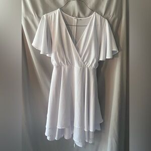Flutter Sleeve White Mini Dress - Elegant V-Neck